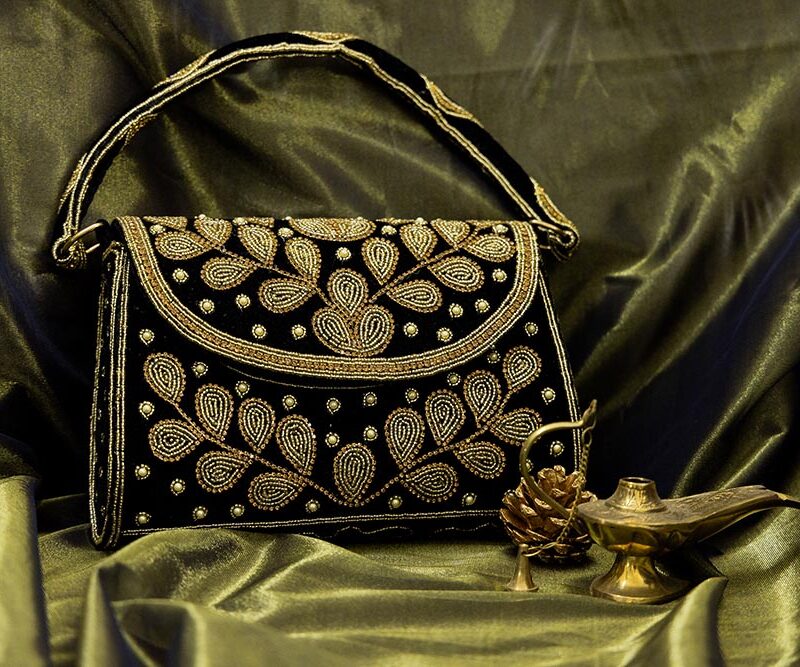 STYLES POINTER Velvet Bridal Handbag for Women – Maroon | Wedding Purse with Magnetic Closure | Handcrafted Velvet Bridal Bag