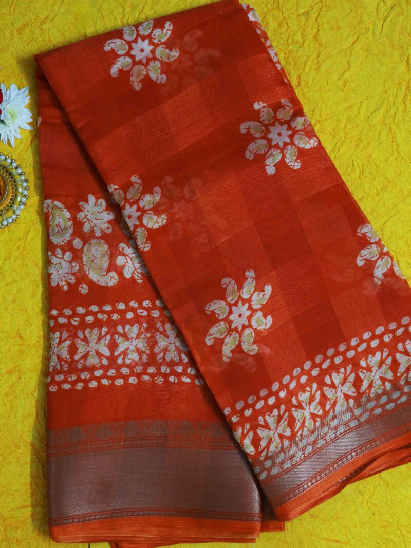 STYLESPOINTER Elegance in Every Fold The Timeless Charm of Traditional Saree